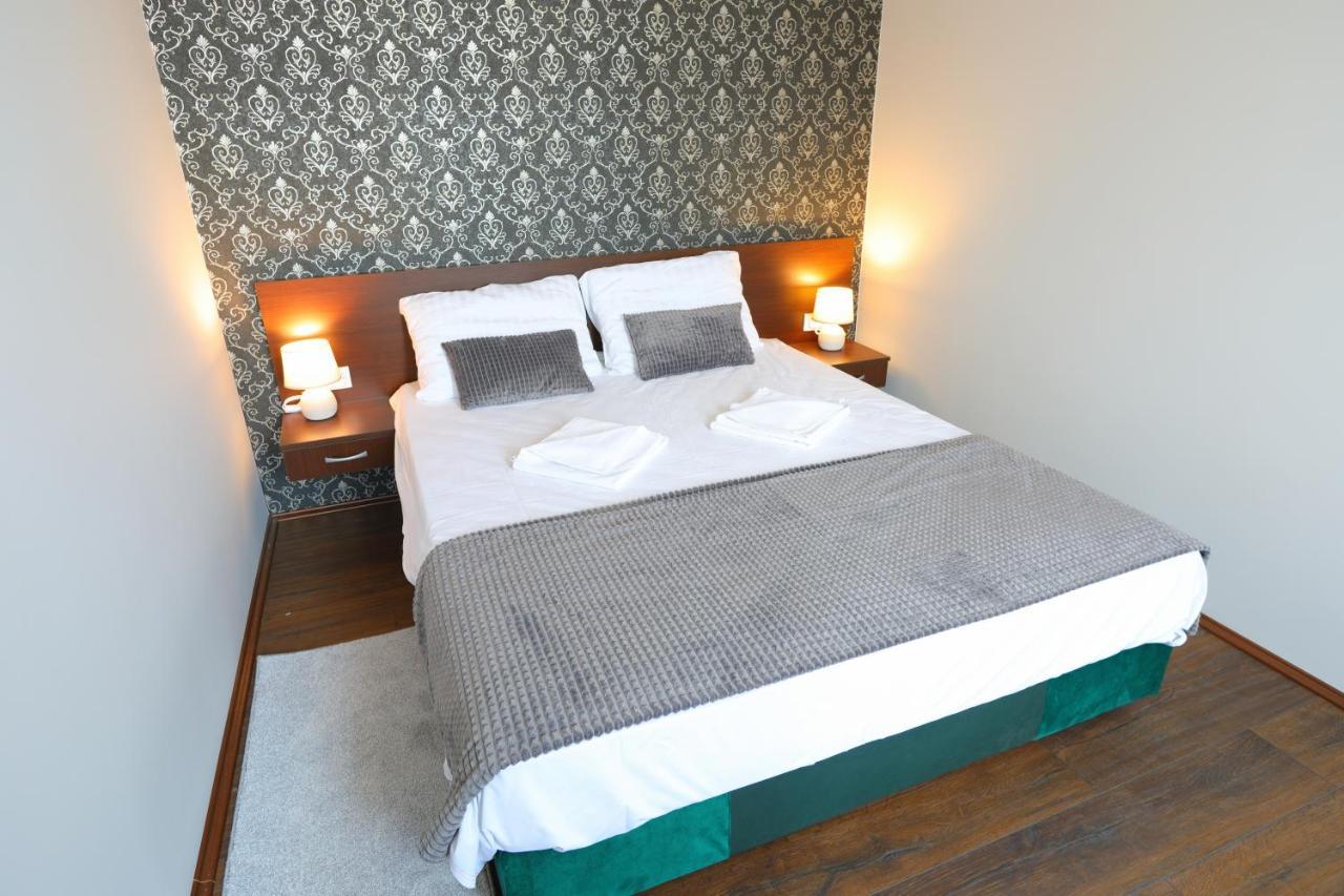 Fenix Apartments ソコバニャ エクステリア 写真