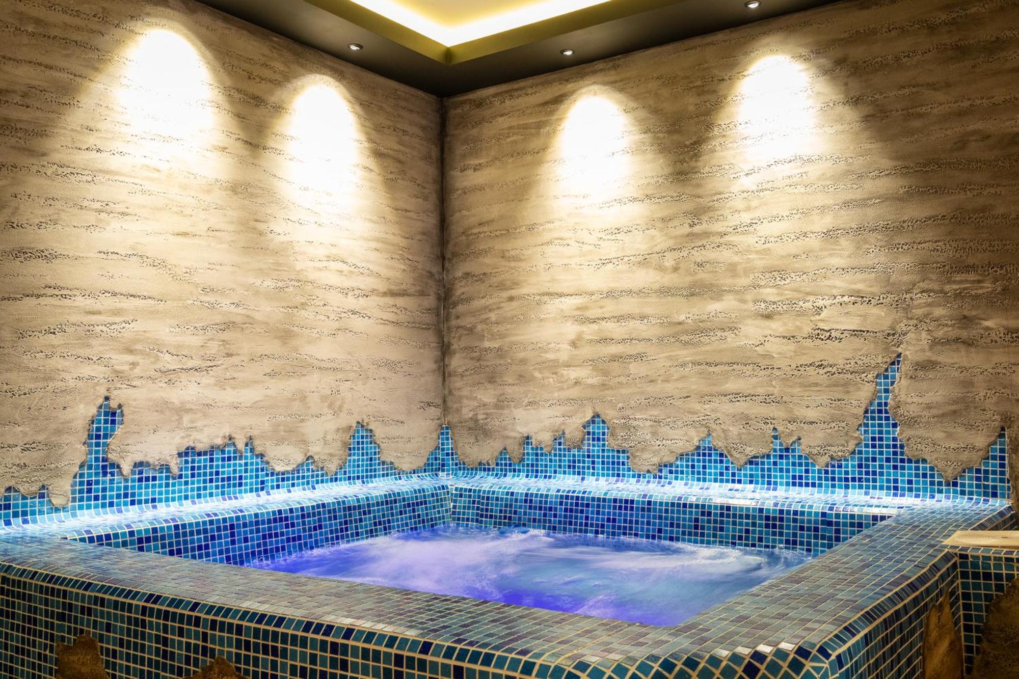 Fenix Apartments ソコバニャ エクステリア 写真